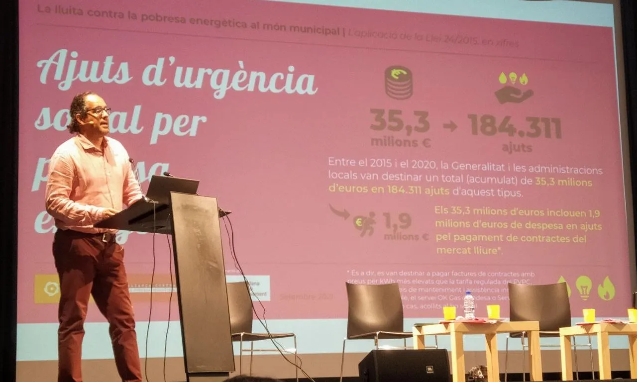 Generalitat i administracions locals han destinat 35,2 milions d'euros a ajuts per pagar factures d'agua, gas i llum.