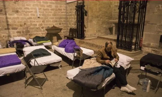 Una imatge de l'hivern del 2017 quan va obrir l'Hospital de Campanya a Santa Anna.