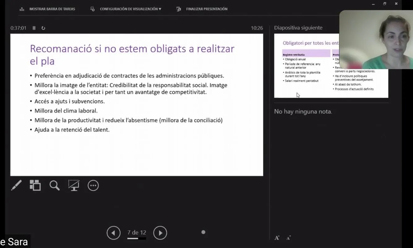 Durant el webinar, Sara Jiménez ha explicat quins avantatges tenen les entitats amb plans d'igualtat.
