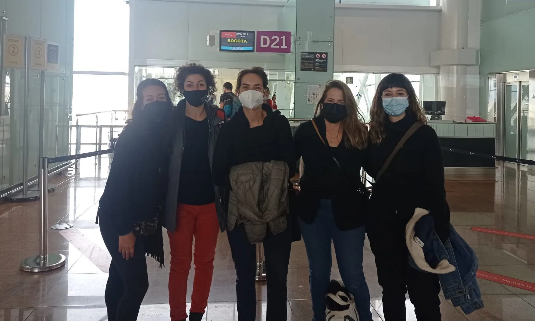 L'equip de membres de la Taula de Colòmbia que forma part de la missió d'observació per vetllar per la transparència electoral.