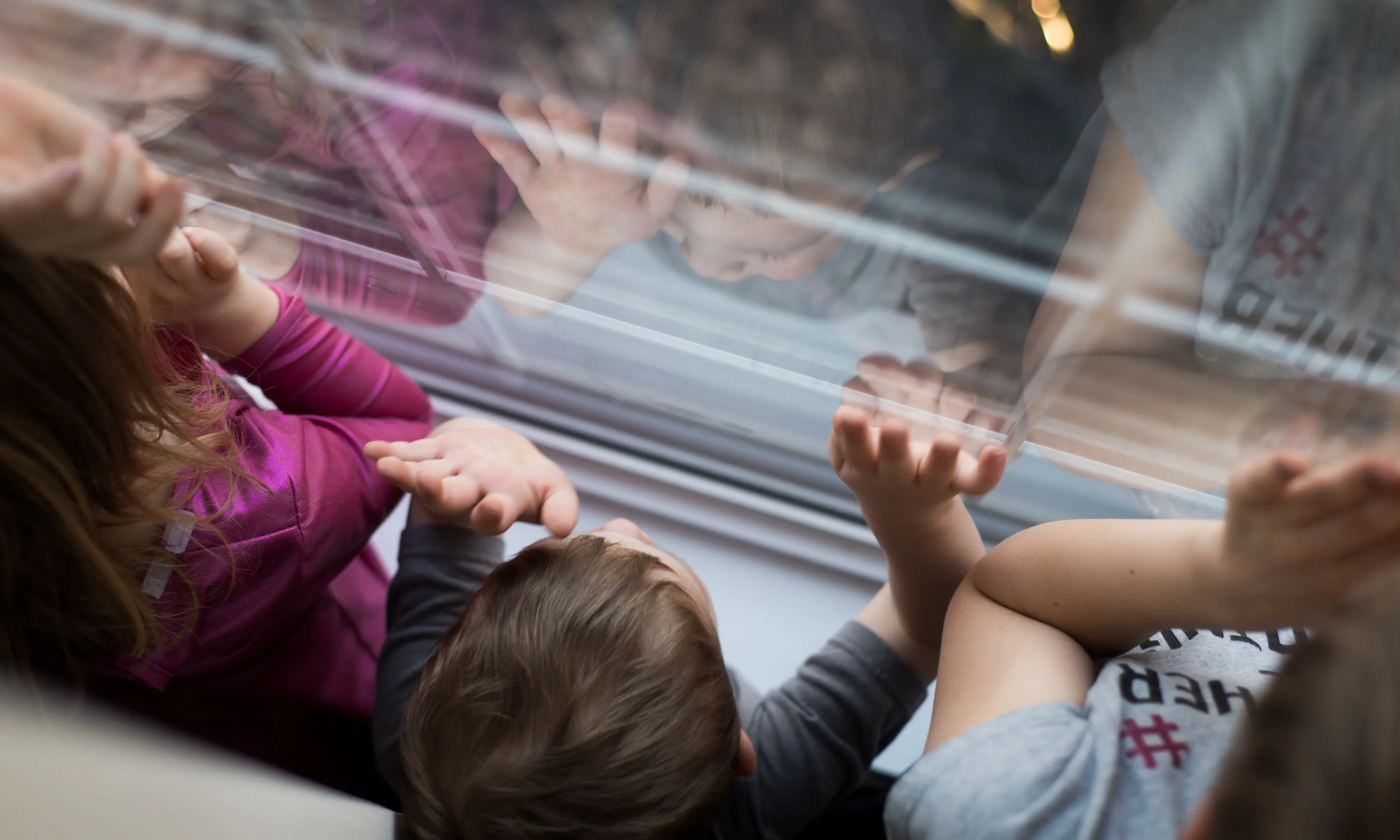 Segons l'estudi, la progressió de la memòria de treball, de la memòria de treball complexa i de la capacitat d'atenció va ser més lenta en alumnes que assistien a escoles amb major soroll de trànsit.