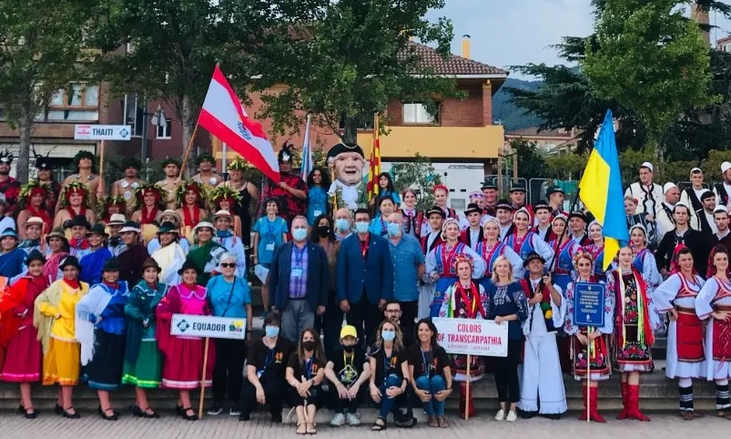 Les Jornades Internacionals Folklòriques tenen l'objectiu de portar a Catalunya grups de cultura popular d'arreu del món.