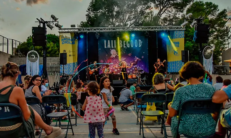 El Festival Monocicle arriba amb una nova secció anomenada 'Monoxics', dedicada a apropar la música i l'aprenentatge a les més menudes.