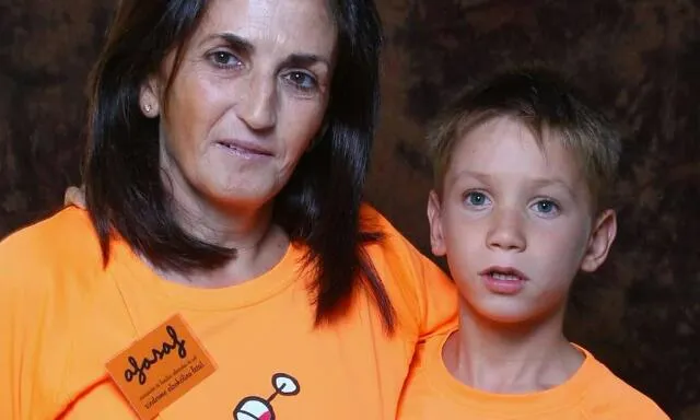 La Montse i el seu fill formen part de l'AFASAF, una entitat de famílies afectades pel TEAF.