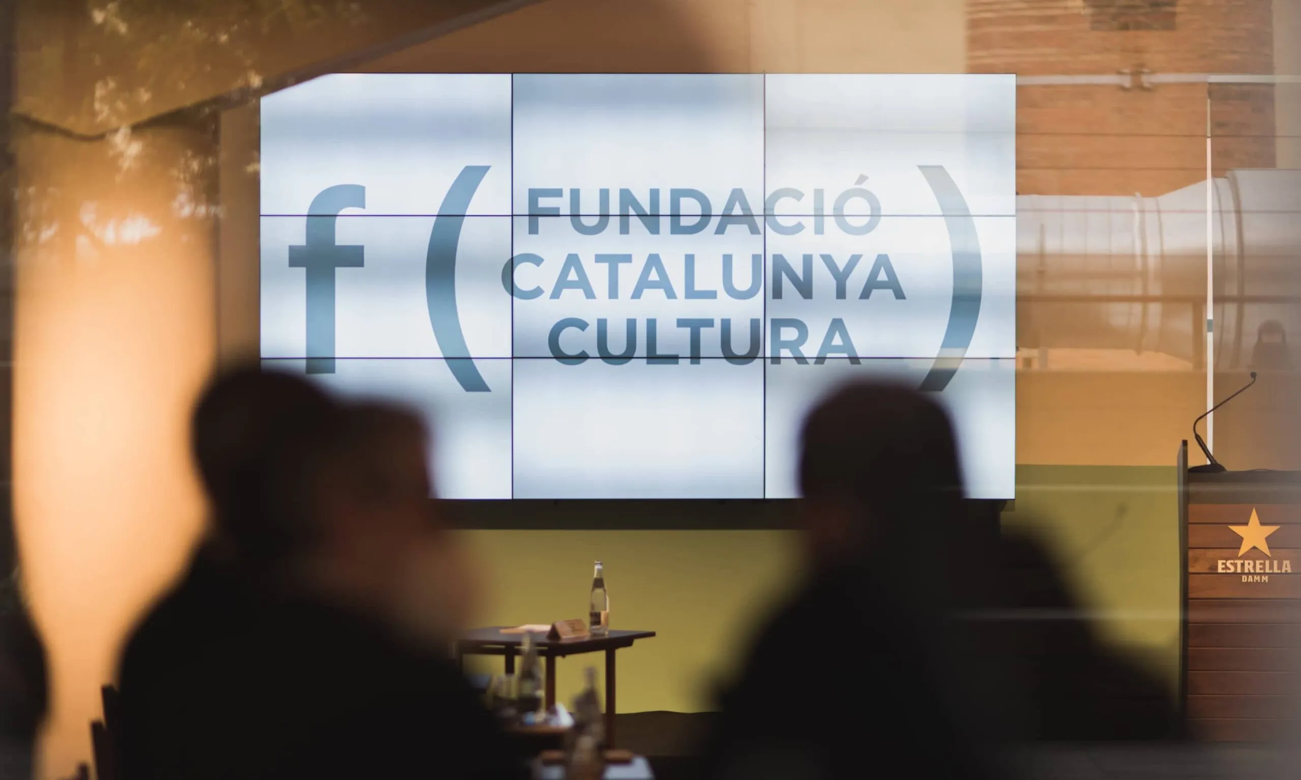 La Fundació Catalunya Cultura lidera la Plataforma de Mecenatge que busca el suport dels partits polítics perquè la proposició de Llei arribi al BOE.