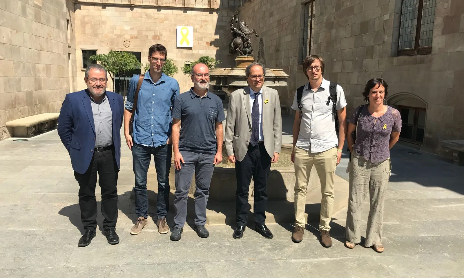 Imatge d'arxiu d'una reunió duta a terme al Palau de la Generalitat entre el president Torra i la XCN.