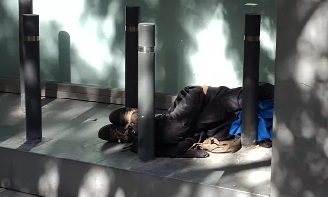 El recompte d'Arrels Fundació del juny passat va detectar 1.231 persones dormint als carrers de Barcelona.