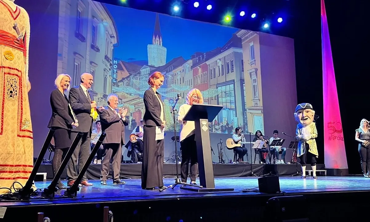 La delegació austríaca de la ciutat de Villach durant la 5a Gala de l'Any d'Adifolk.