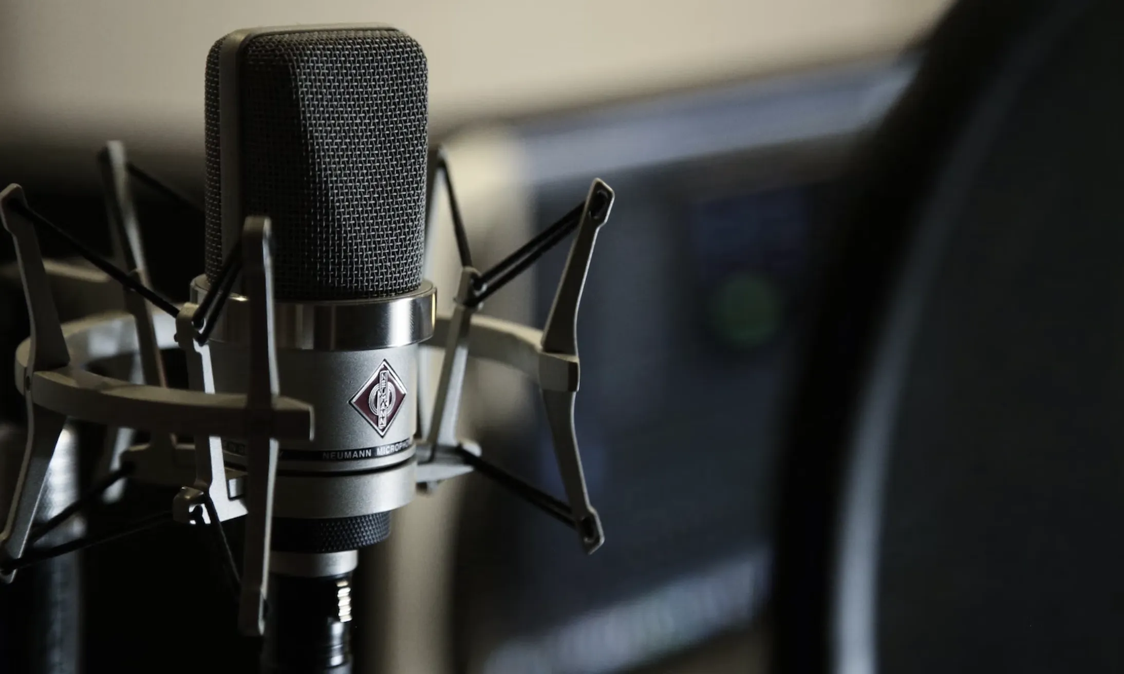 Un dels àmbits de treball de la cooperativa és Tecnologies Lingüístiques, en el qual elaboren accions per incloure llengües minoritzades al món digital.