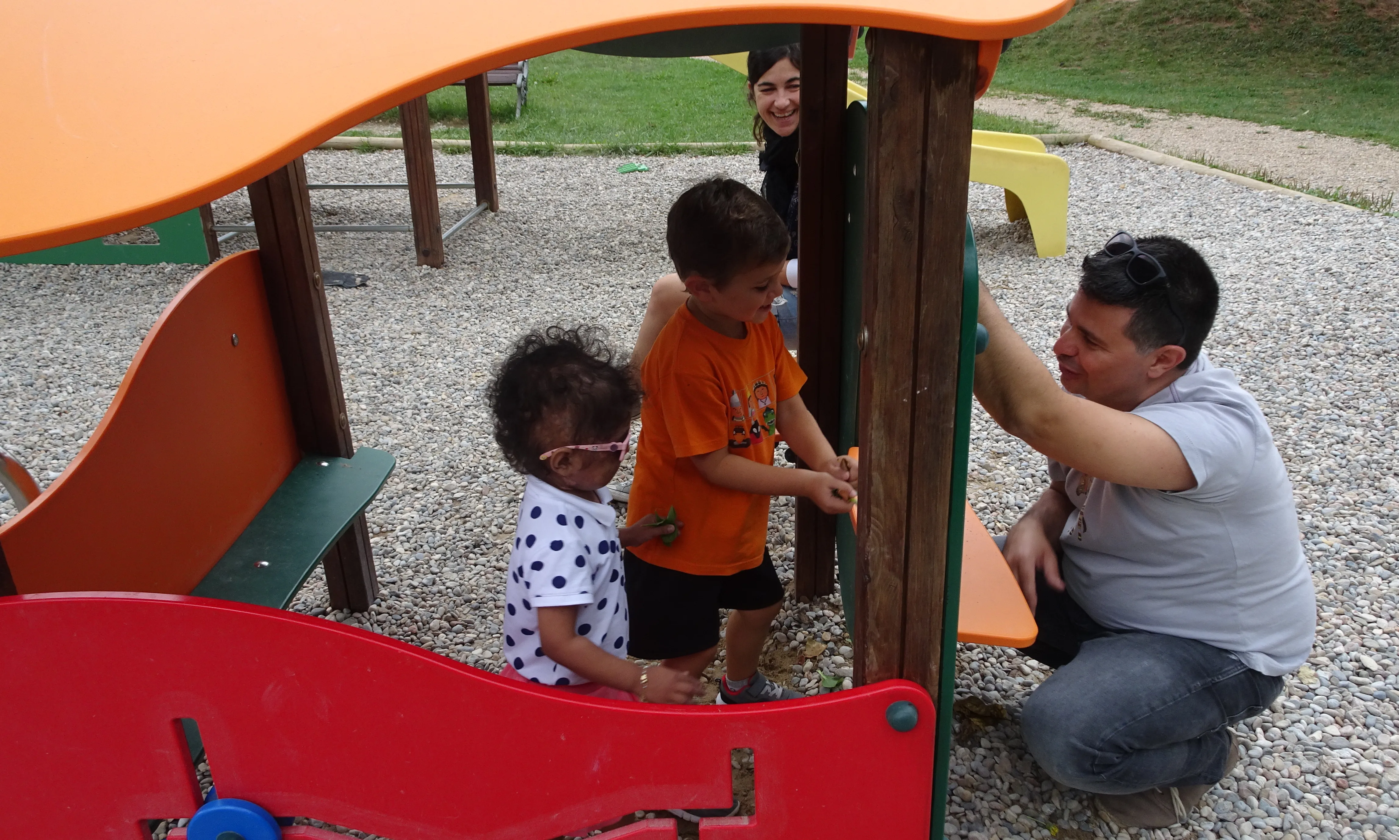 Ferran Hermosa, voluntari a domicili amb infants a través de la Fundació Enriqueta Villavecchia. 