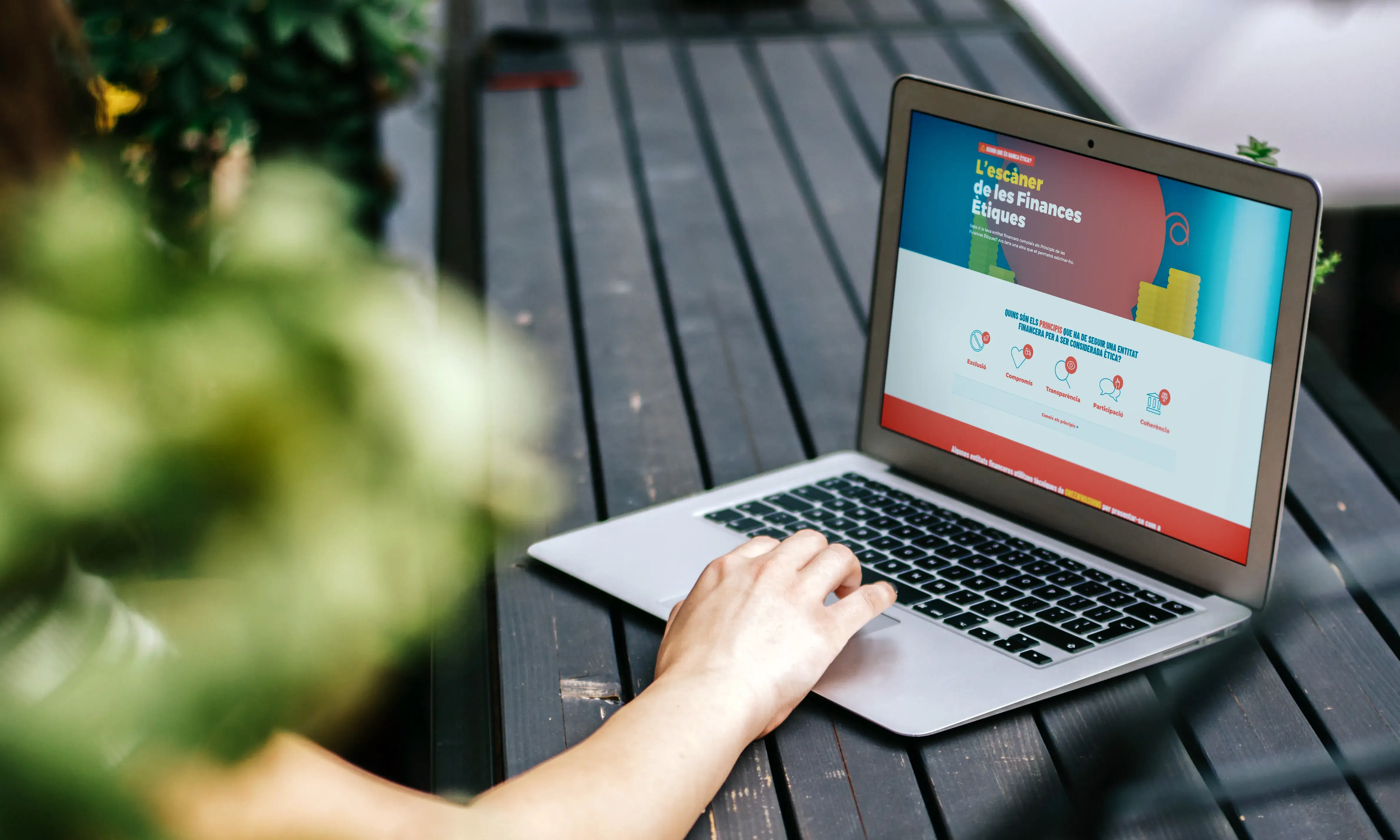 ‘Escàner de les Finances Ètiques’ és una eina que serveix per mesurar quines entitats financeres compleixen els principis de les finances ètiques.