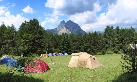Més de 4.500 infants i joves d’Esplac marxen de campaments, colònies i rutes aquest estiu, educant en el lleure a través del voluntariat.