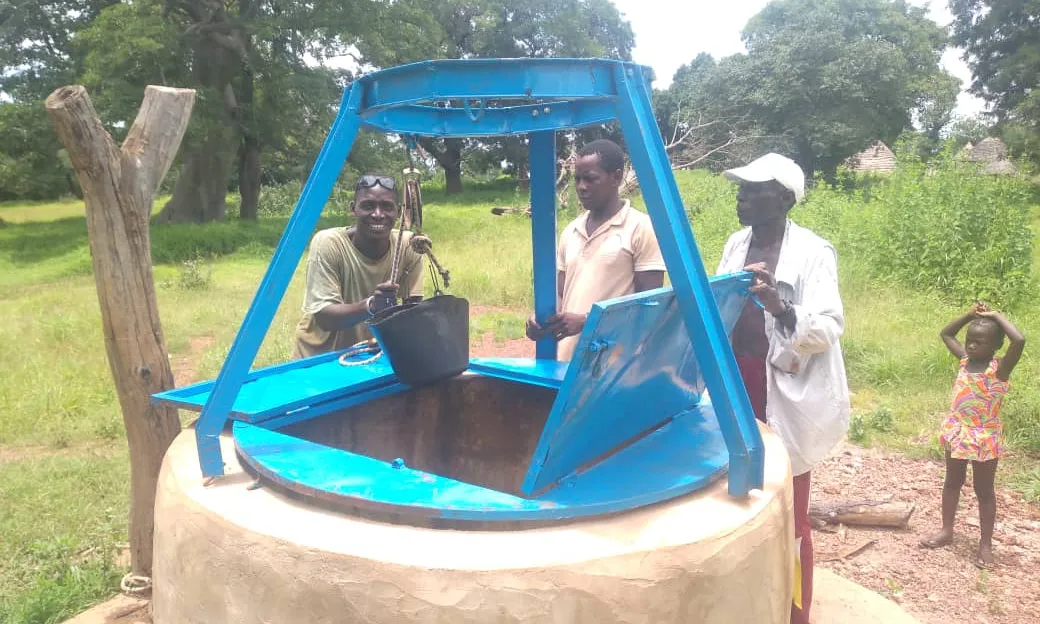 Amics del País Bassari ha rehabilitat un pou d'aigua al poble d'Egath.