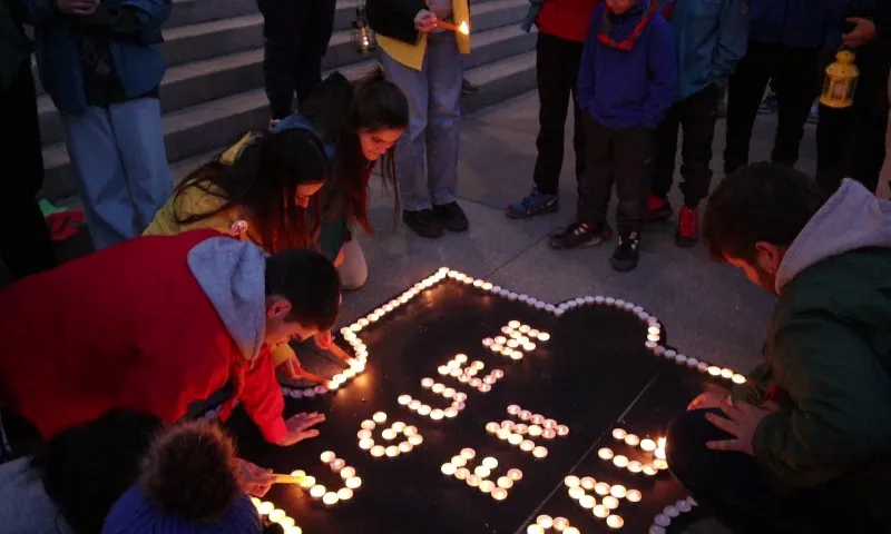 L'acte de rebuda de la 24a edició de la Llum de la Pau a Catalunya s'ha celebrat al Monestir de Montserrat.
