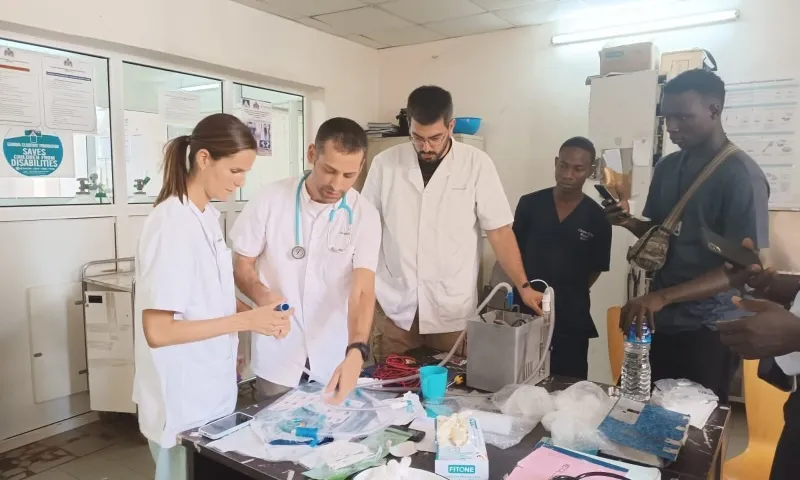 Equip mèdic formant en CPAPs