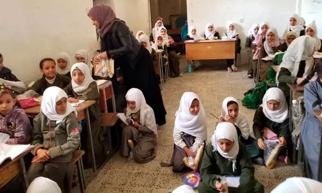 La directora de Solidarios Sin Fronteras denuncia que el conflicte al país àrab és el més silenciat i oblidat del planeta.