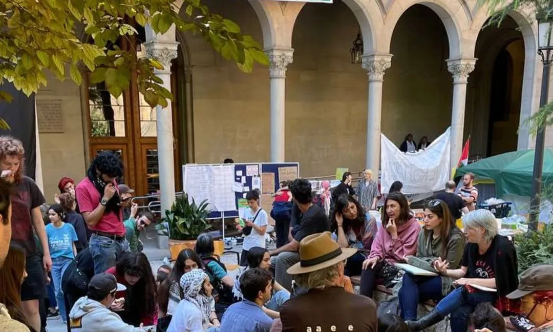 Les estudiants han fet una crida a tota la comunitat estudiantil, a les treballadores i a les pensionistes a organitzar-se.