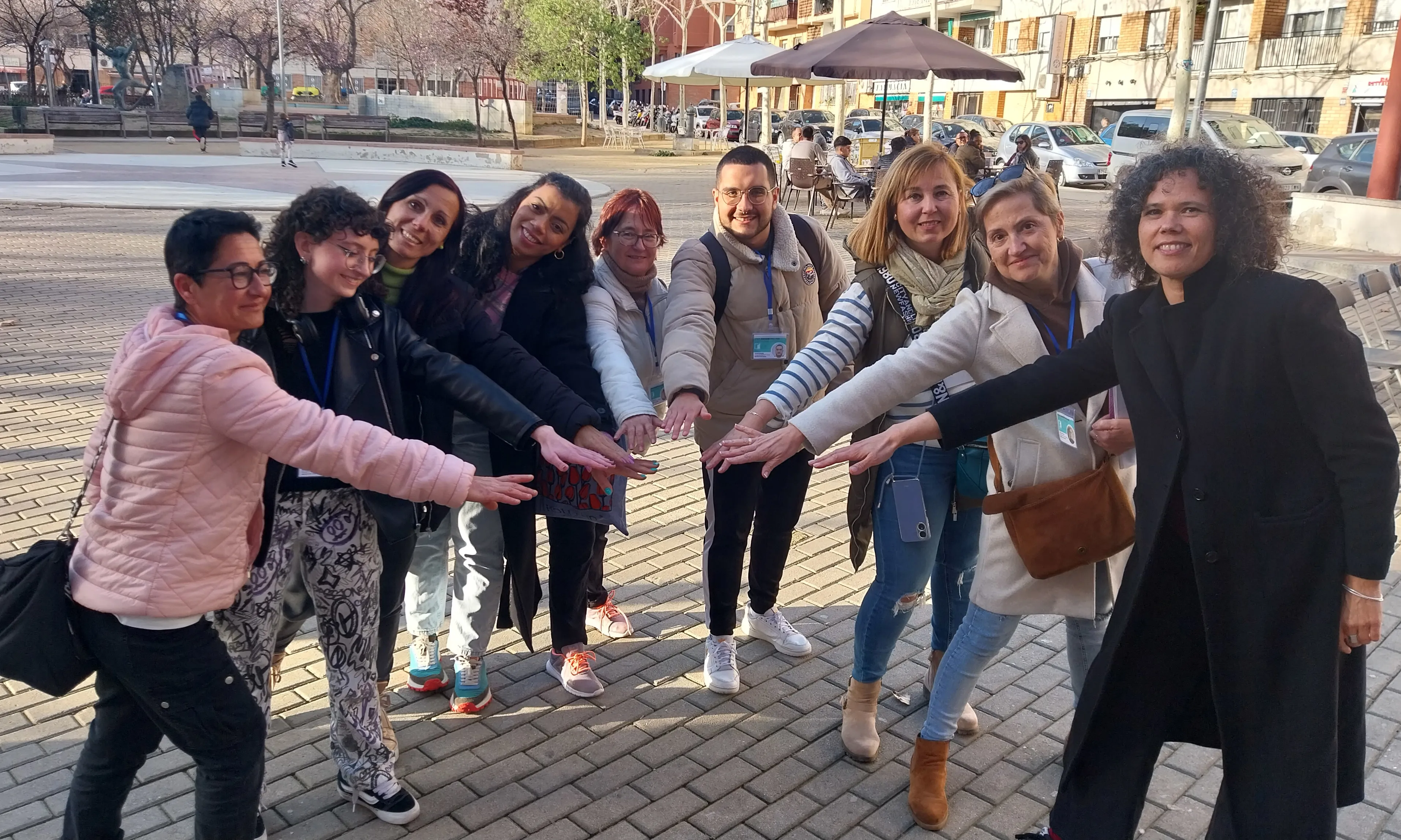 Membres de l'equip de picaportes de Barberà del Vallès, dintre del projecte A-porta