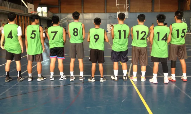 Un dels equips de futbol-sala de Braval.