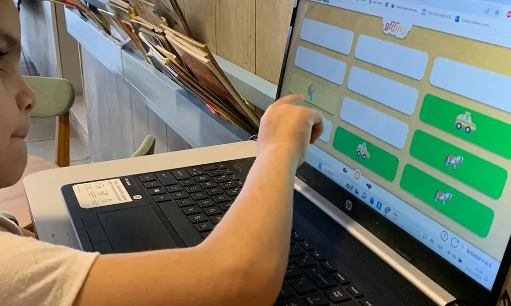 L'Associació Avesedari col·labora amb ONG d'una vintena de països.