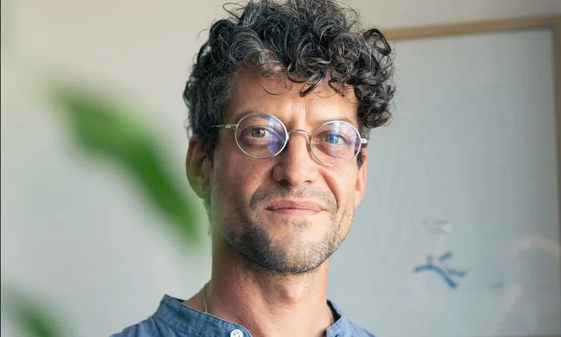 Javier Calvo és membre de la Comissió Permanent de la XES, entitat organitzadora del congrés.