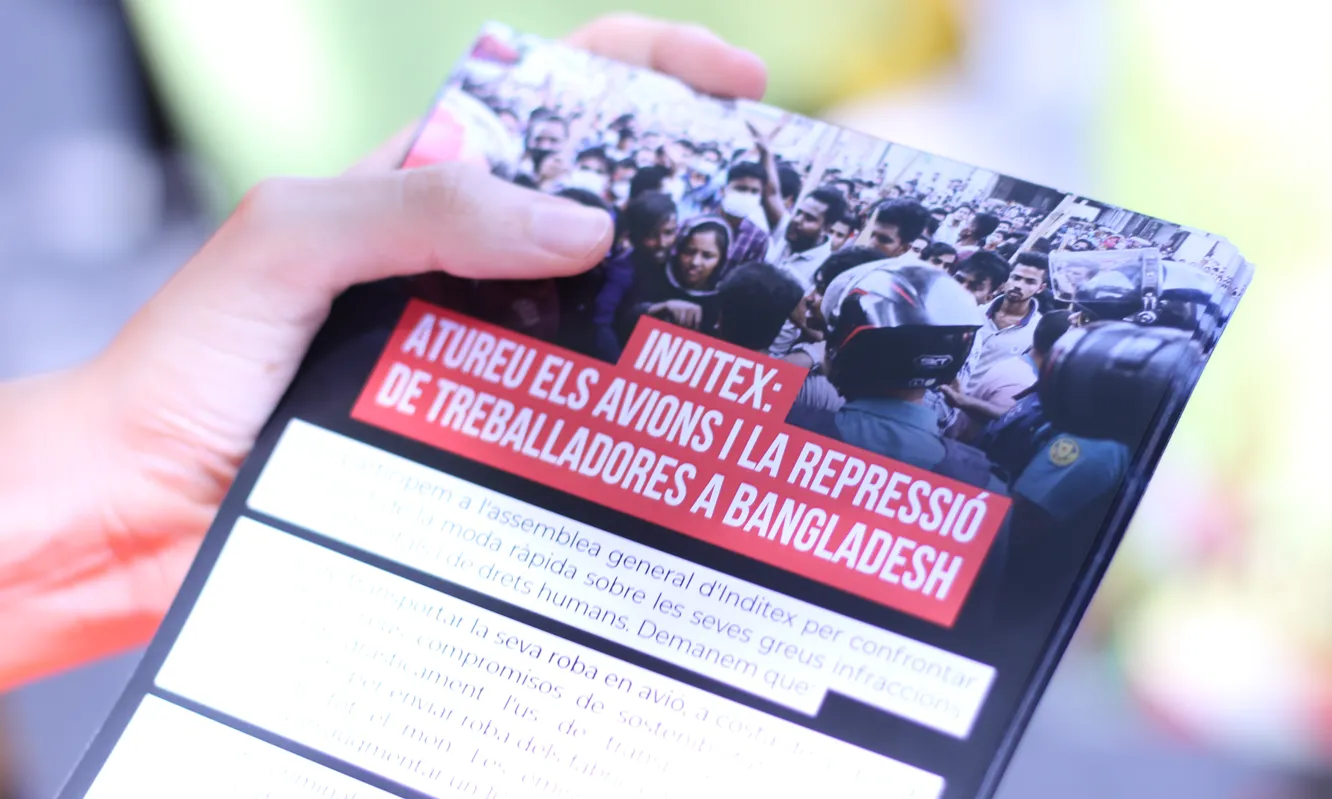 Entitats de la campanya internacional Clean Clothes Campaign, com SETEM, i la Fundació Finances Ètiques participen en la Junta d’Accionistes d’Inditex per exigir un canvi de rumb a la companyia.