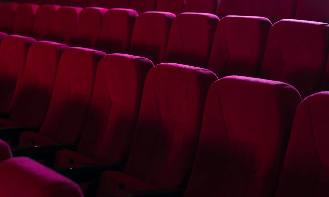 L'Associació de Professionals de la Gestió Cultural de Catalunya (APGCC) ha elaborat el primer Decàleg per impulsar la dignitat laboral i professional de la gestió cultural.