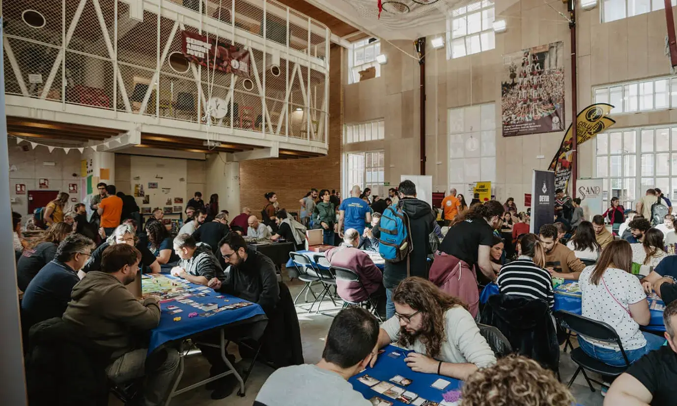 Del 13 al 16 de novembre, la catorzena edició del festival omplirà la Fabra i Coats de propostes per a tots els públics lligades a l’univers del joc.