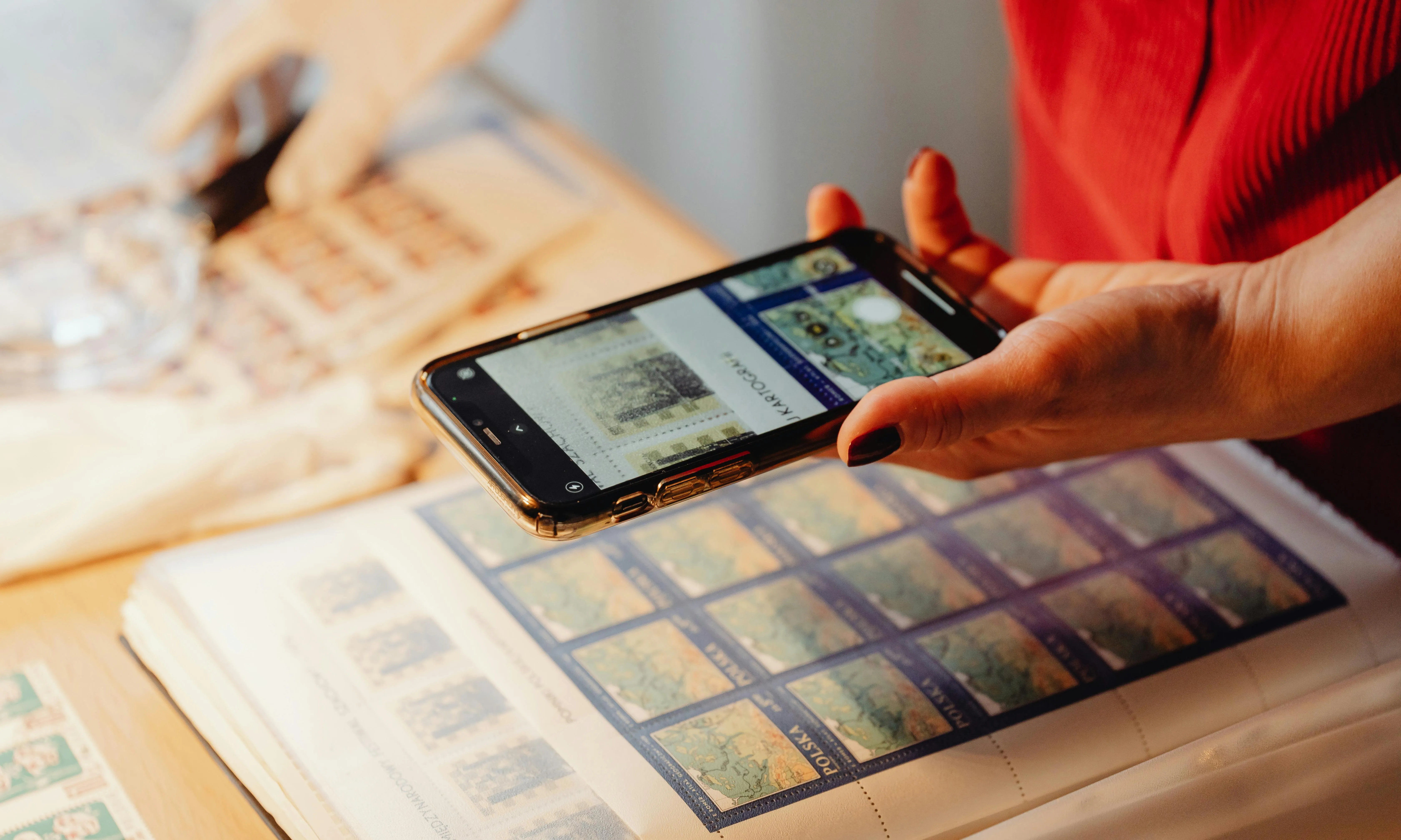 Els arxius comunitaris volen ser una alternativa a la memòria institucional.