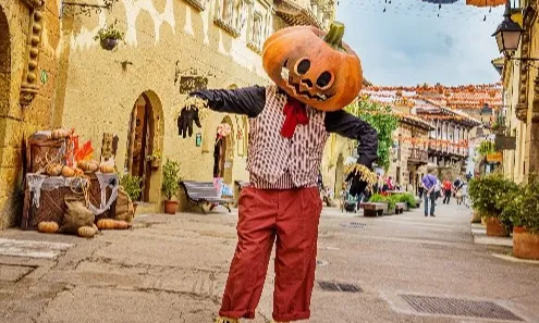 Descobrint Halloween al Poble Espanyol 