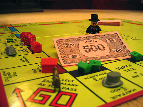 Fotografia del joc de taula del Monopoly. Galeria de David Muir al Flickr. Font: 