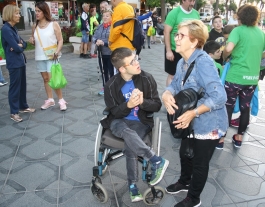 Un participant amb paràlisi cerebral a l'11a caminada solidària La Muntanyeta. Font: APPC La Muntanyeta