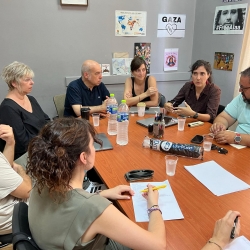 La missió del Fons Català s'ha reunit amb les organitzacions que duen a terme projectes en el marc de la campanya 'Món Local Refugi'.