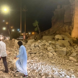 L'últim balanç eleva a gairebé tres mil les víctimes mortals del terratrèmol que ha sacsejat el Marroc.