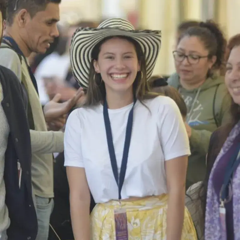 Valentina Cárdenas, voluntària de FEDELATINA 