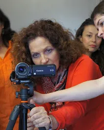 Fotografia d'un altre taller del projecte "La dona, teixint cultures"