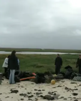 Camp de treball de l'SCI. Fotograma del vídeo de l'SCI sobre els camps