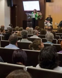 'Soledat, vellesa i contextos culturals en transició'