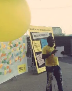 Xerrada Amnsitia Internacional sobre acollida de persones refugiades.