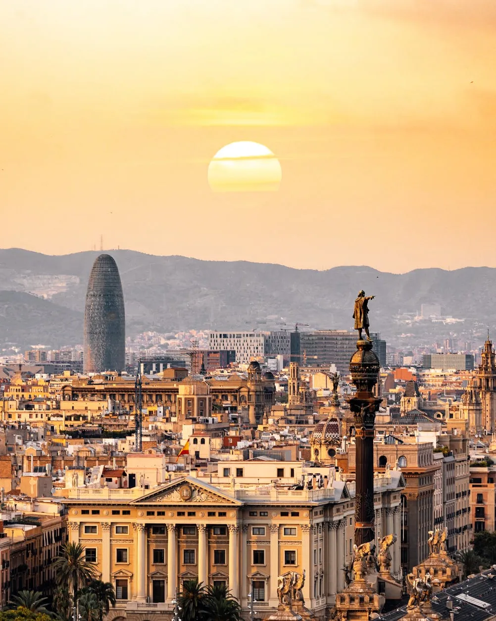 Subvencions de l'Ajuntament de Barcelona per a projectes activitats i serveis de districte i de ciutat 2020