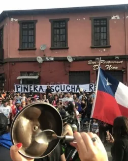 L’objectiu és construir una reflexió comuna de l’ofensiva neoliberal que intenta anul·lar les conquestes de la classe treballadora minvant els seus drets laborals i de ciutadania. Font: Unsplash.