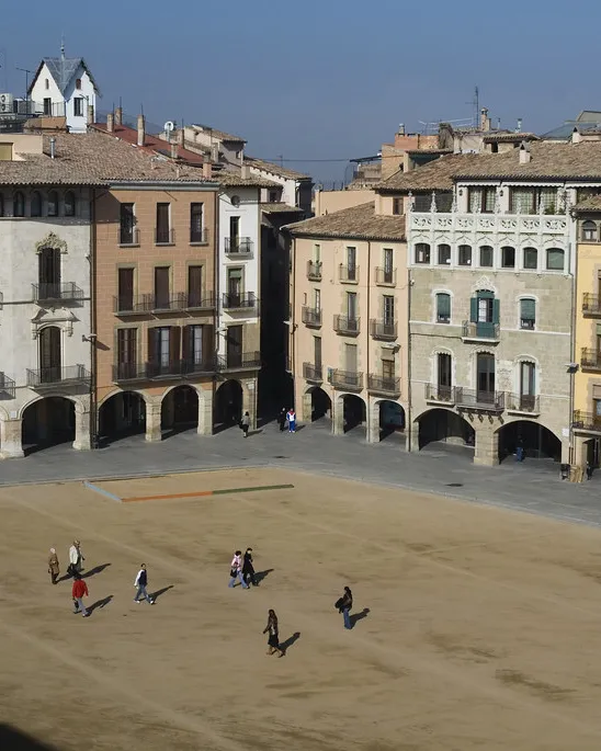 Plaça de Vic. Font: Flickr - Press Cambrabcn