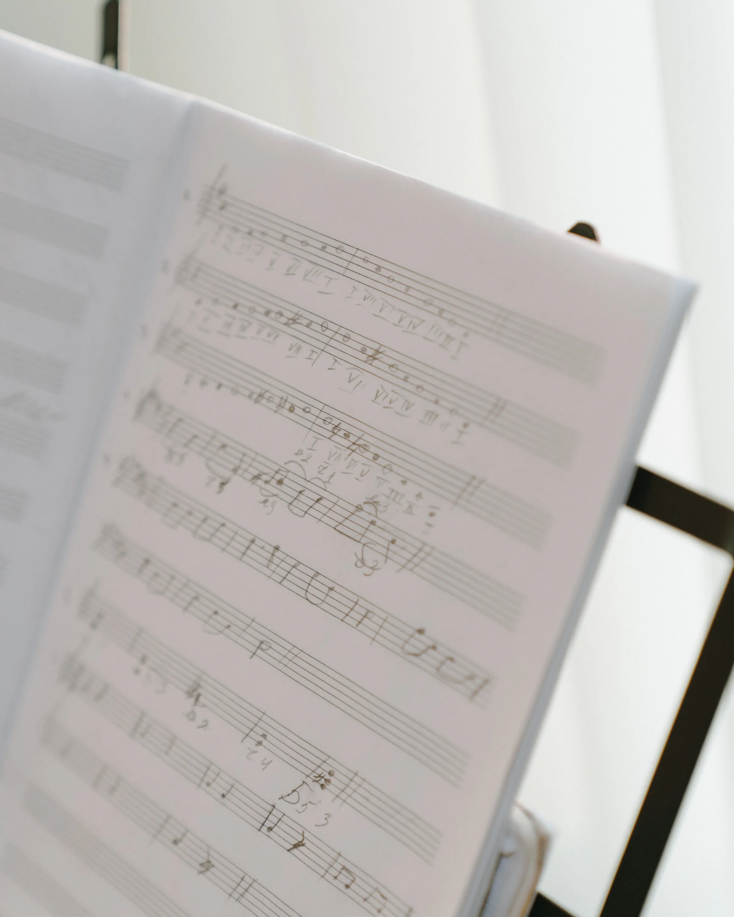 Partitura de música. Font: Pexels - cottonbro studio