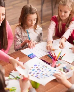 La sessió està pensada per al personal tècnic de cooperatives. Font: Canva.