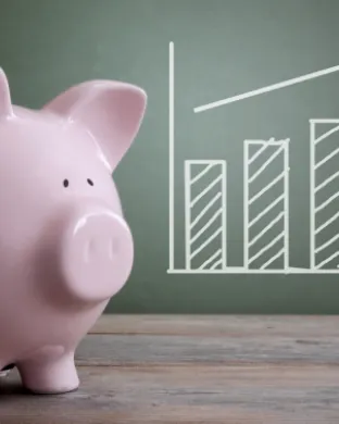  La formació en gestió econòmica és organitzada pel Centre de Recursos per a les Associacions Juvenils de Barcelona (CRAJ). Font: Canva.