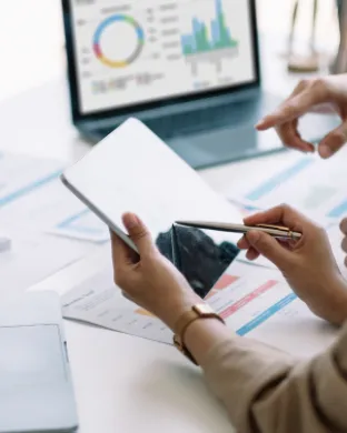  El curs és organitzat per la Coordinadora Catalana de Fundacions (CCF). Font: Canva.