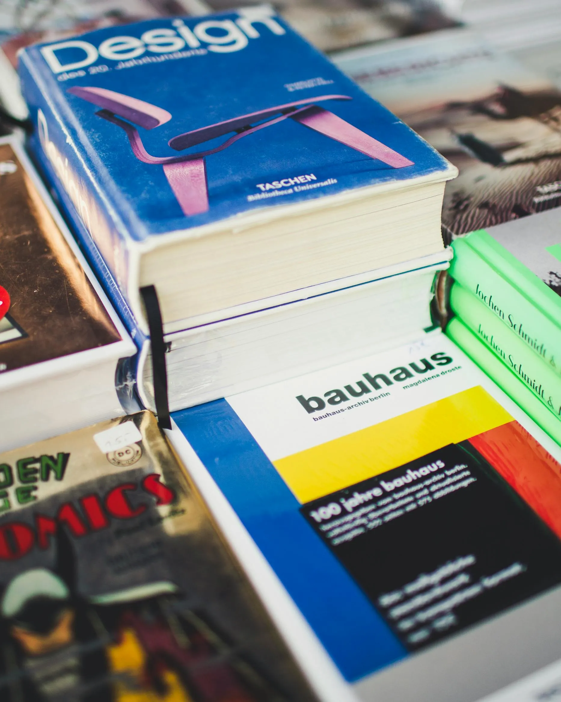 Llibres. Font: Pexels - Markus Spiske