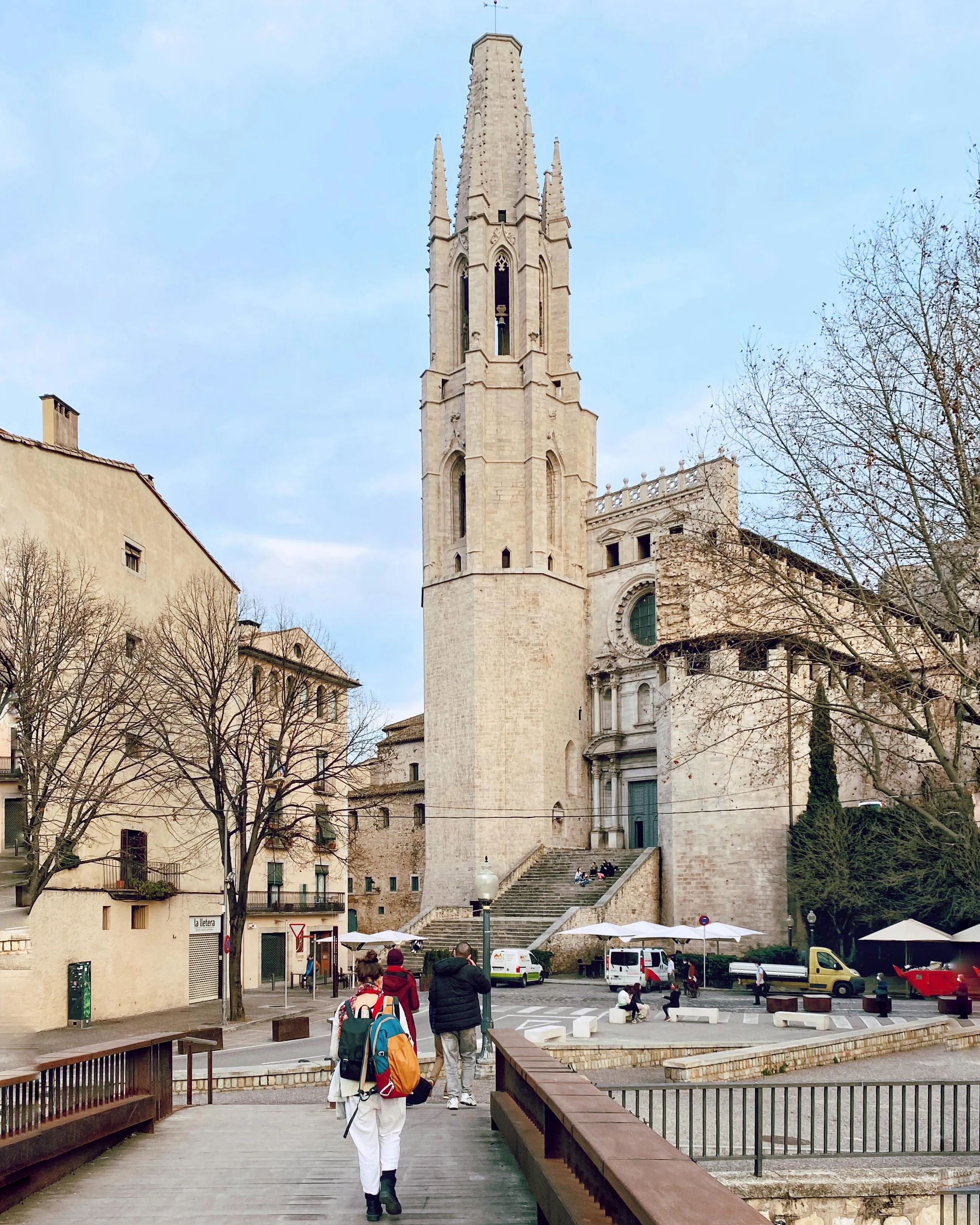 Catedral de Girona i barri vell. Font: Pexels - Santiago Boada