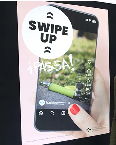 'Swipe up i passa': campanya contra les addicions