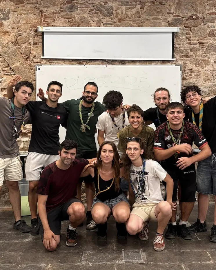 CURS DE MONITORS/ES A BARCELONA